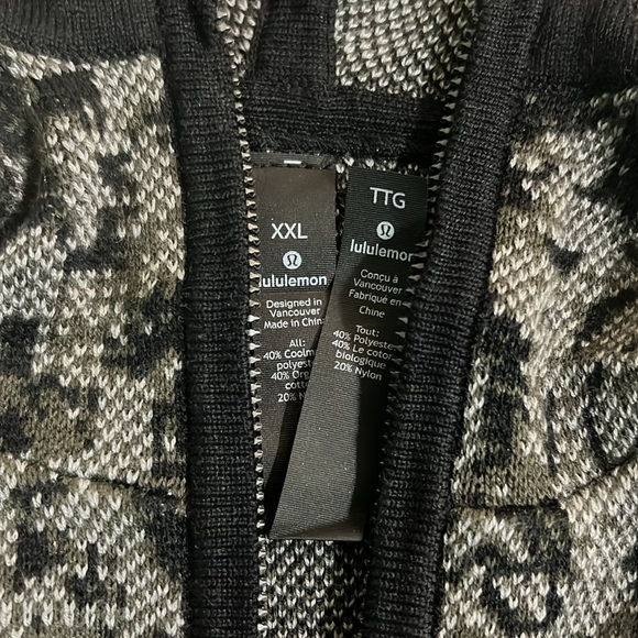 Lululemon Wind Down Hoodie, Soft Sweater-Knit Jacquard Fabric, XXL - Picture 4 of 9